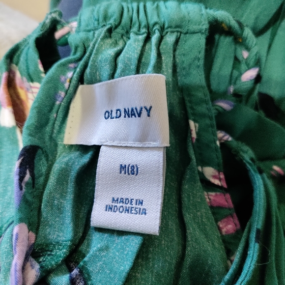 Girl's Old Navy spring dress - Picture 4 of 8